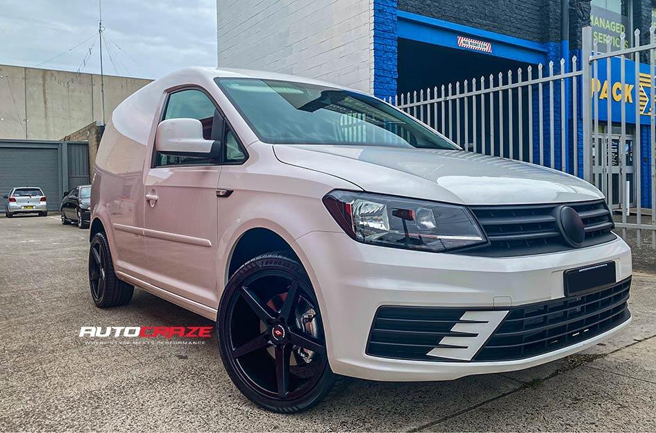 VOLKSWAGEN CADDY IFG7 FLAT BLACK WHEEL