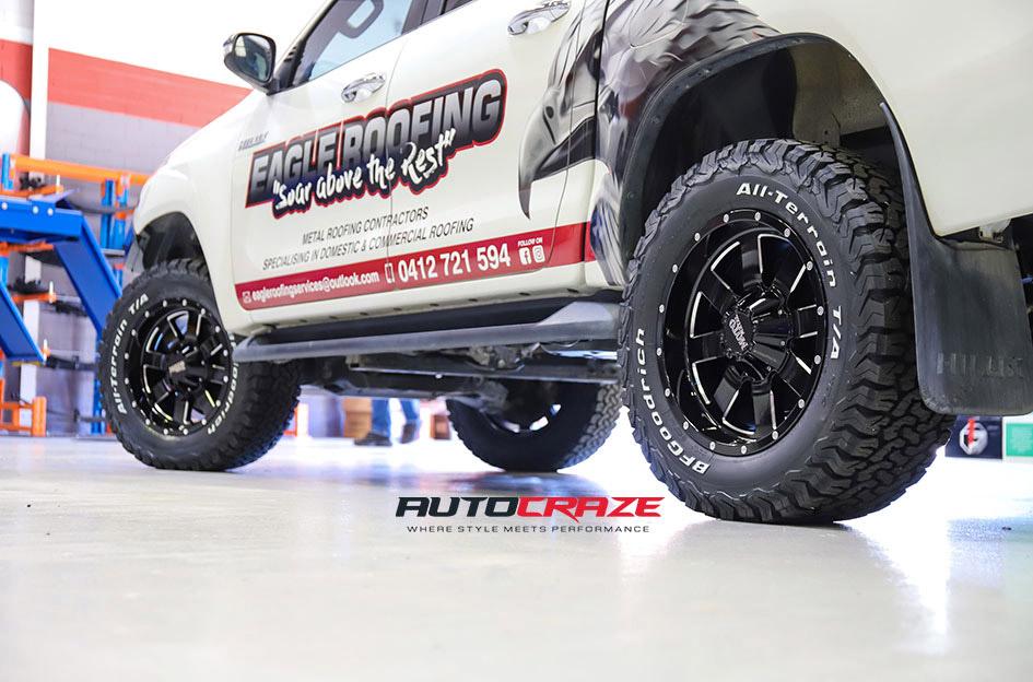TOYOTA HILUX N80 4WD MO962 GLOSS BLACK