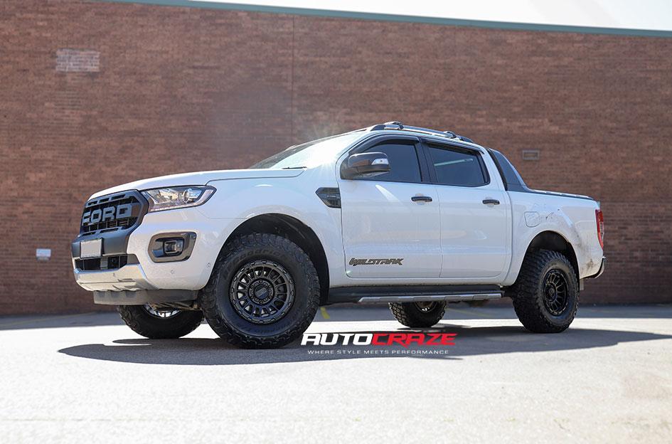 FORD RANGER IMPACT SATIN BLACK