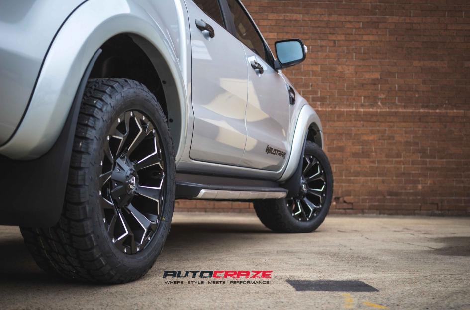 FORD RANGER ASSAULT GLOSS BLACK MILLED ACCENTS