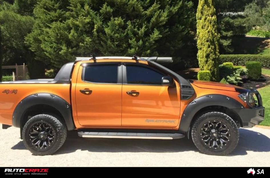 FORD RANGER ASSAULT GLOSS BLACK MILLED ACCENTS