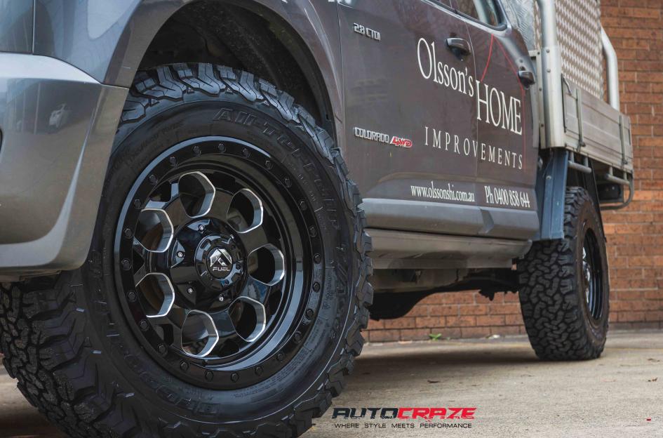 HOLDEN COLORADO SAVAGE GLOSS BLACK MILLED ACCENTS