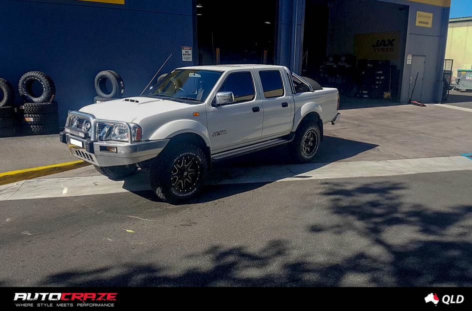 NISSAN NAVARA MAVERICK BLACK MACHINED FACE