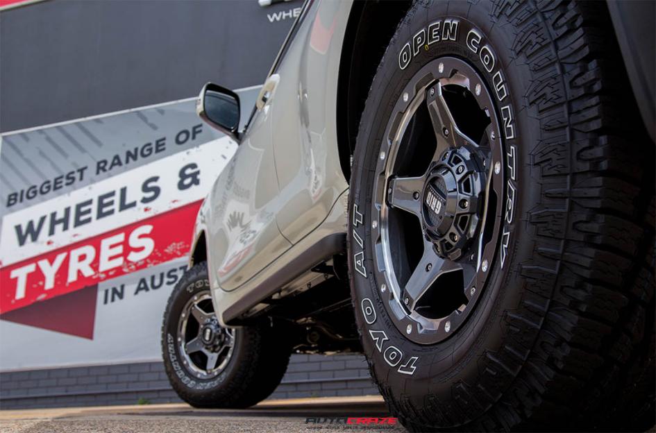 TOYOTA-PRADO-GD04-GRAPHITE-WITH-MILLED-ACCENTS