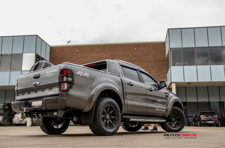 FORD RANGER GLAMIS MATTE BLACK