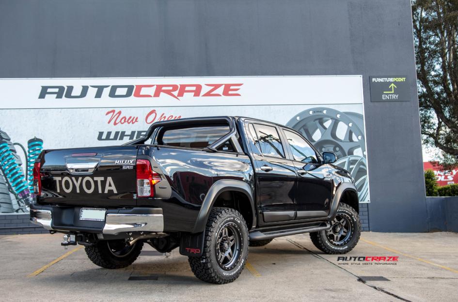TOYOTA HILUX N80 4WD ANZA MATTE ANTHRACITE WITH BLACK RING