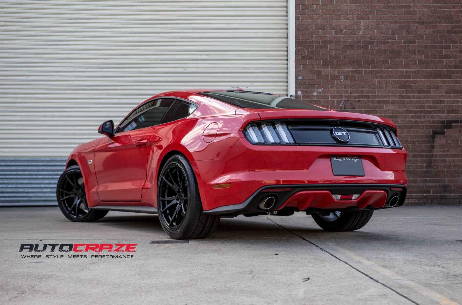 FORD MUSTANG SF06 SATIN BLACK