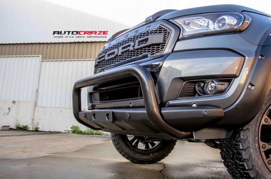 FORD-RANGER-VAPOR-BLACK-MACHINED-WITH-DARK-TINT