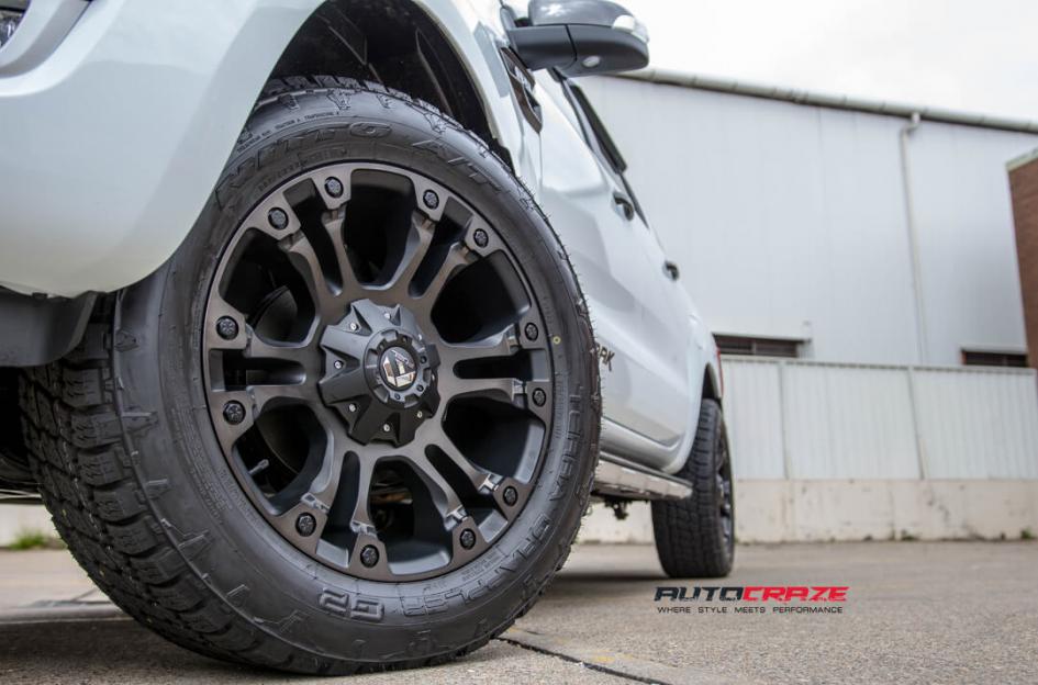 FORD-RANGER-VAPOR-BLACK-MACHINED-WITH-DARK-TINT