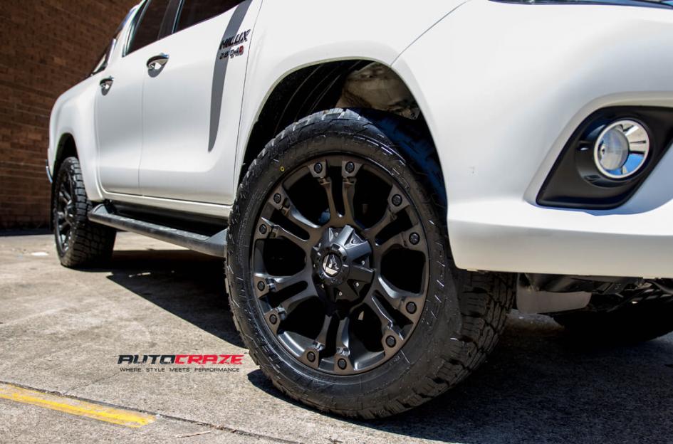 TOYOTA HILUX N80 4WD VAPOR BLACK MACHINED WITH DARK TINT