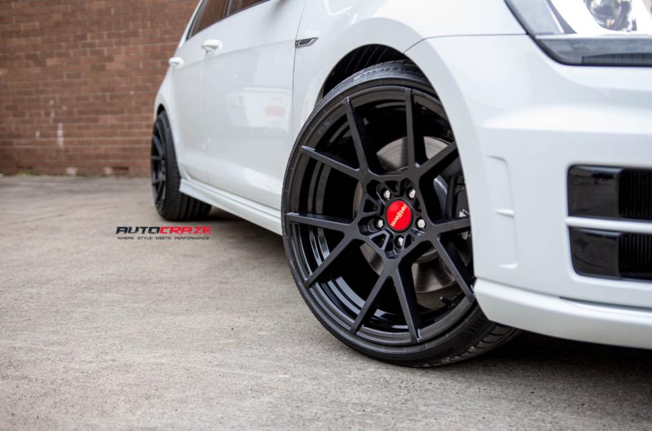 VOLKSWAGEN GOLF KPS MATTE BLACK 9