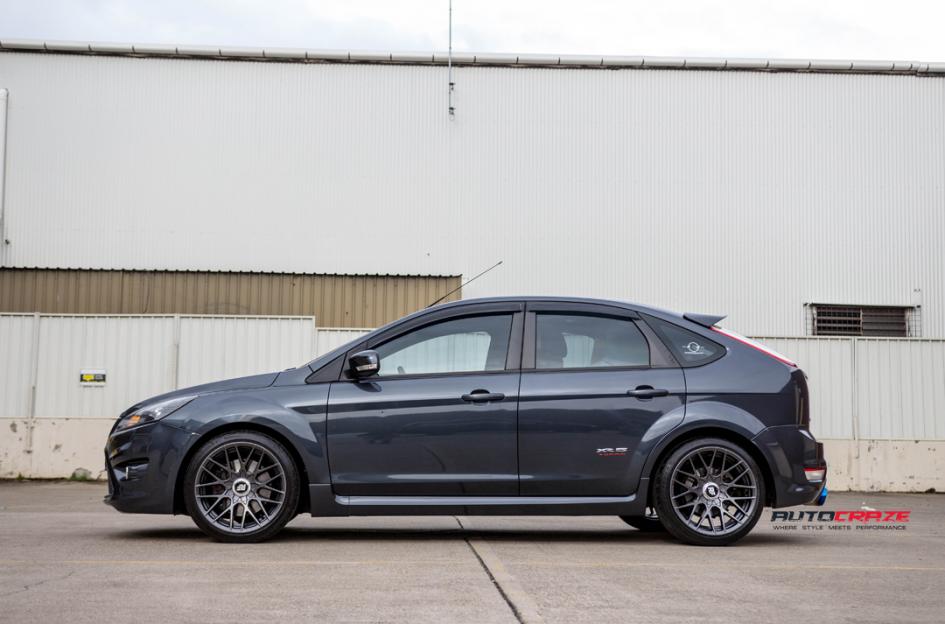 FORD FOCUS  5 STUD  RSE MATTE GUN METAL