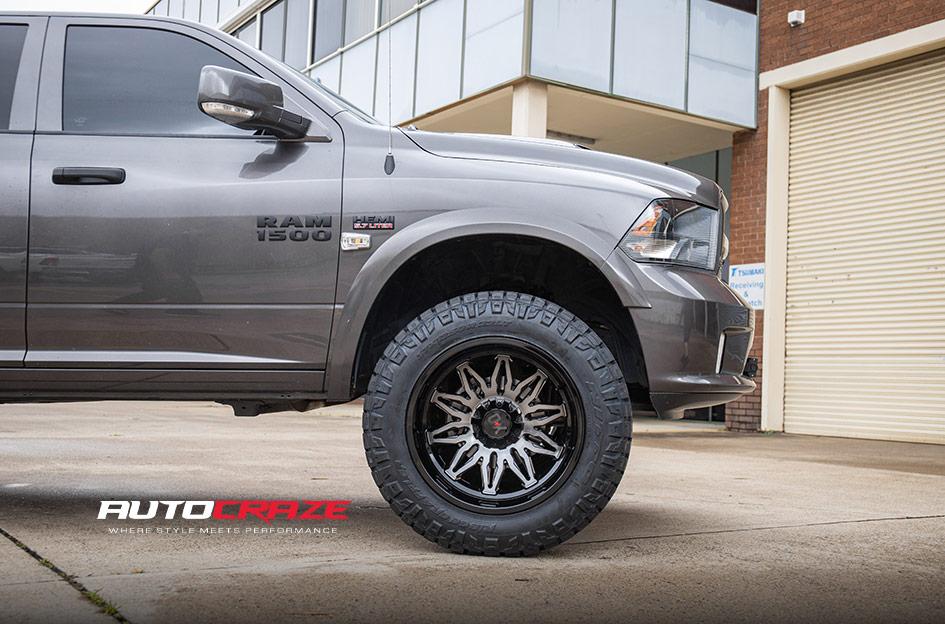 DODGE-RAM-XD859-GUNNER-GLOSS-BLACK-MACHINED-GREY-TINT