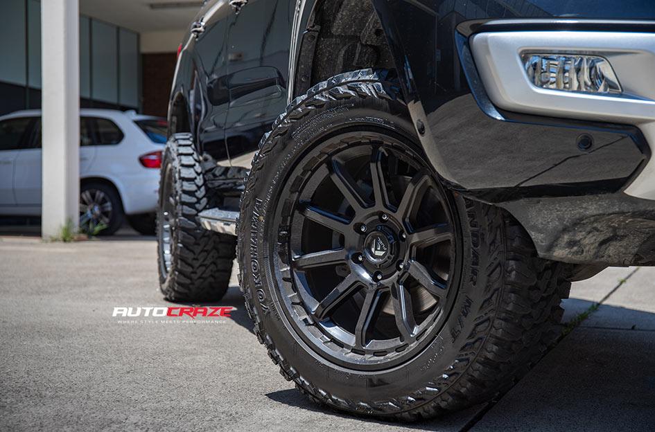 FORD EVEREST TORQUE MATTE BLACK