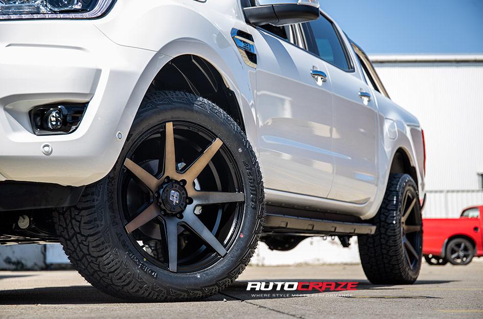 FORD RANGER AVALANCHE MACHINED FACE MATTE BLACK DARK TINT
