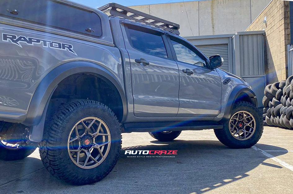 FORD RANGER RAPTOR SABBATH BRONZE