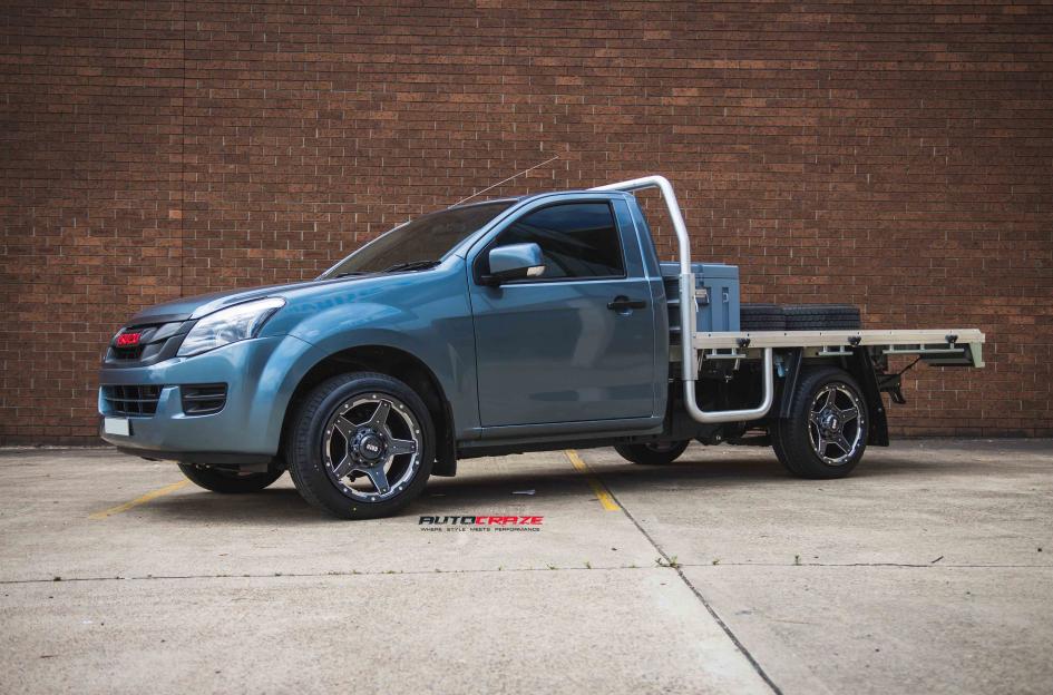 ISUZU DMAX GD04 GRAPHITE WITH MILLED ACCENTS