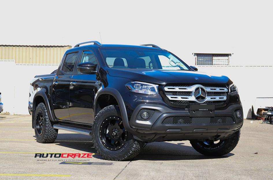 MERCEDES X CLASS RG1 SATIN BLACK