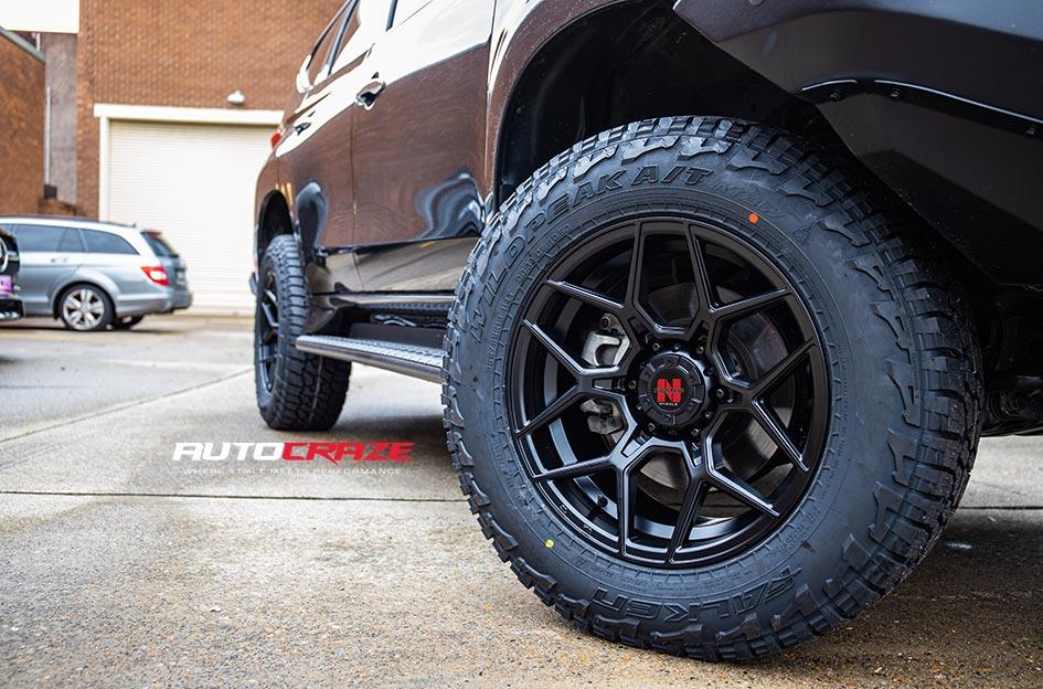 MITSUBISHI PAJERO SABBATH MATTE BLACK