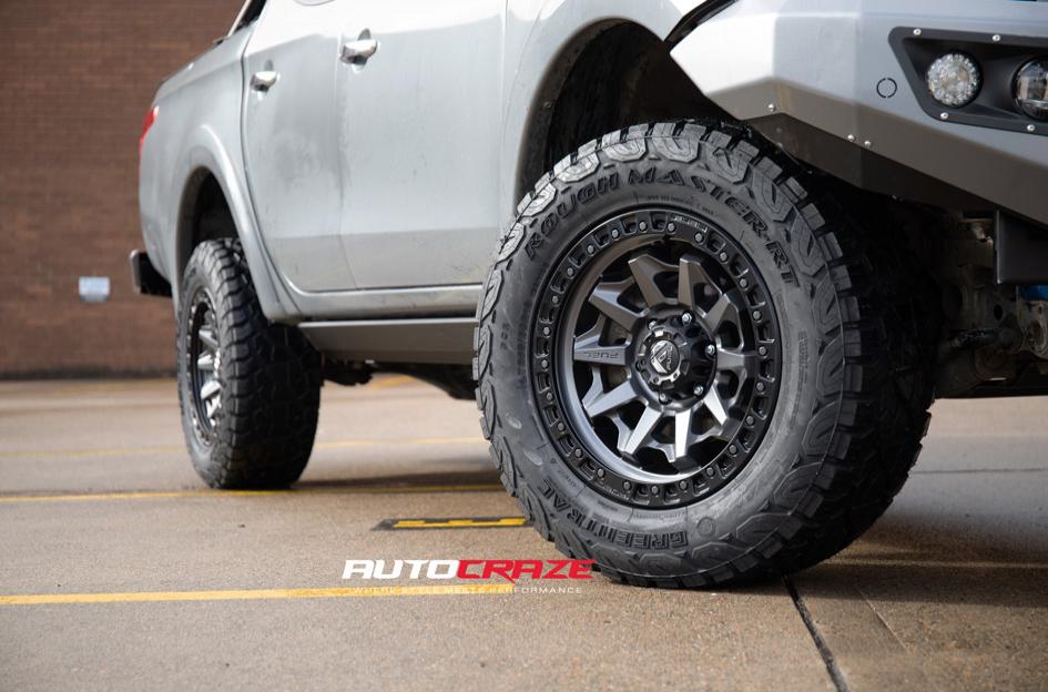 MITSUBISHI TRITON COVERT MATTE ANTHRACITE BLACK RING