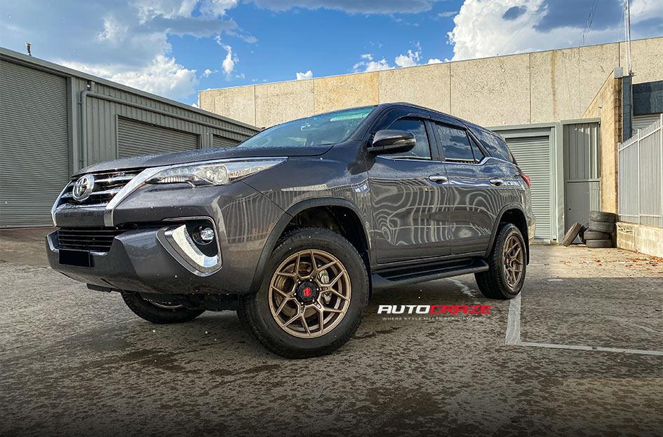 TOYOTA LANDCRUSIER SABBATH BRONZE