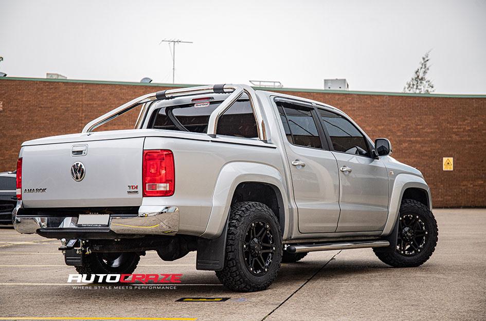 VOLKSWAGEN AMAROK T01 SATIN BLACK WITH CHROME INSERTS
