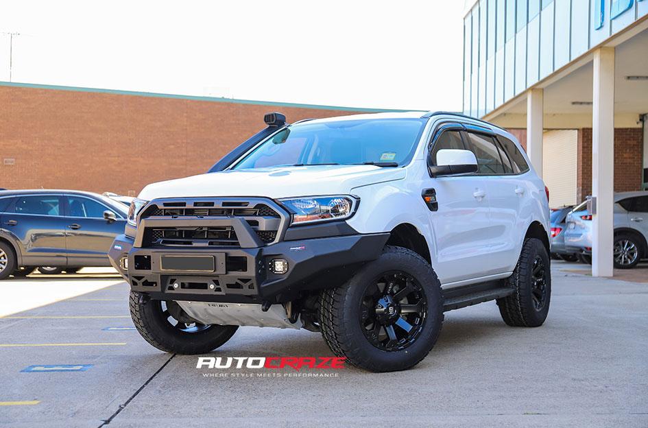 FORD EVEREST AMBUSH MATTE BLACK