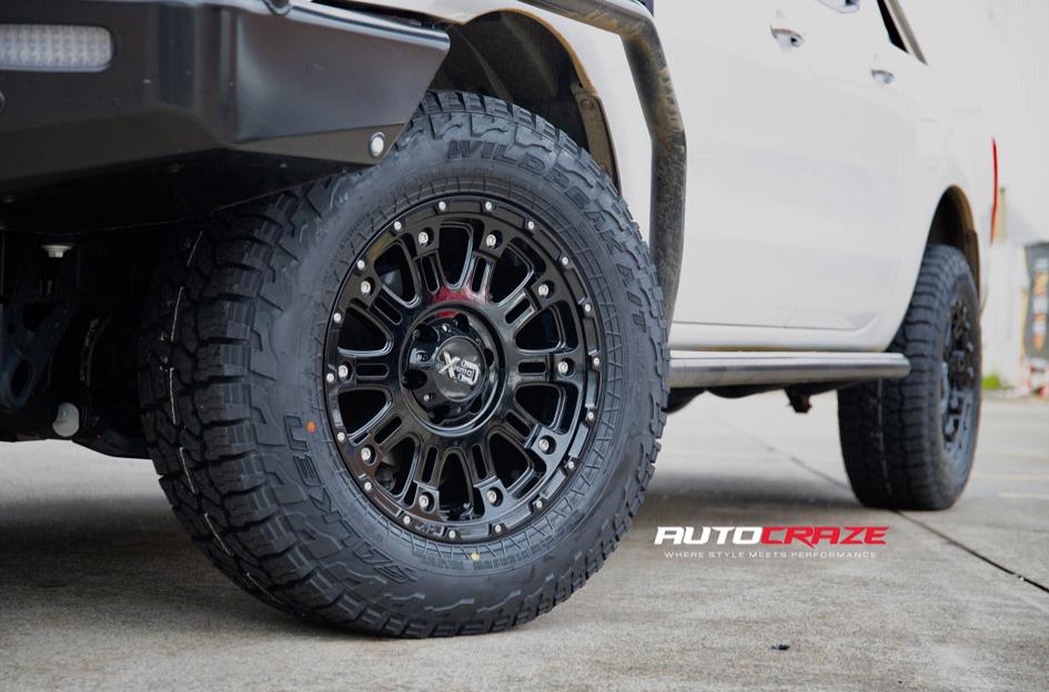 FORD RANGER HOSS XD GLOSS BLACK