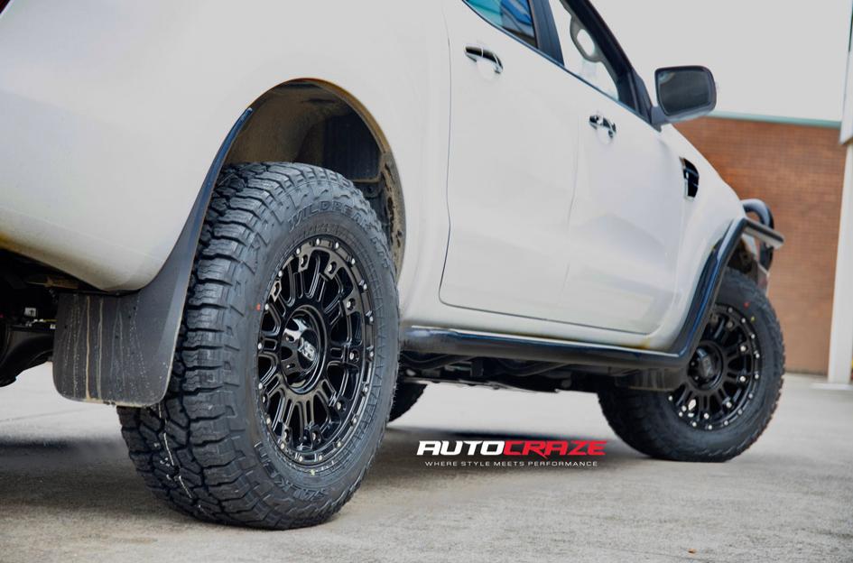 FORD RANGER HOSS XD GLOSS BLACK