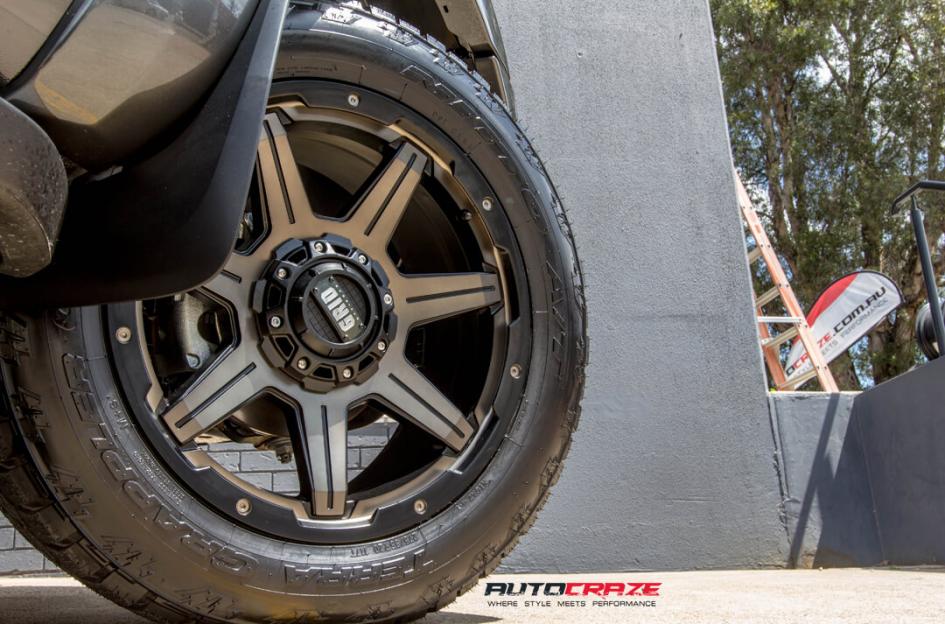FORD RANGER GD06 MATTE BLACK MACHINED FACE WITH DARK MATTE TINT