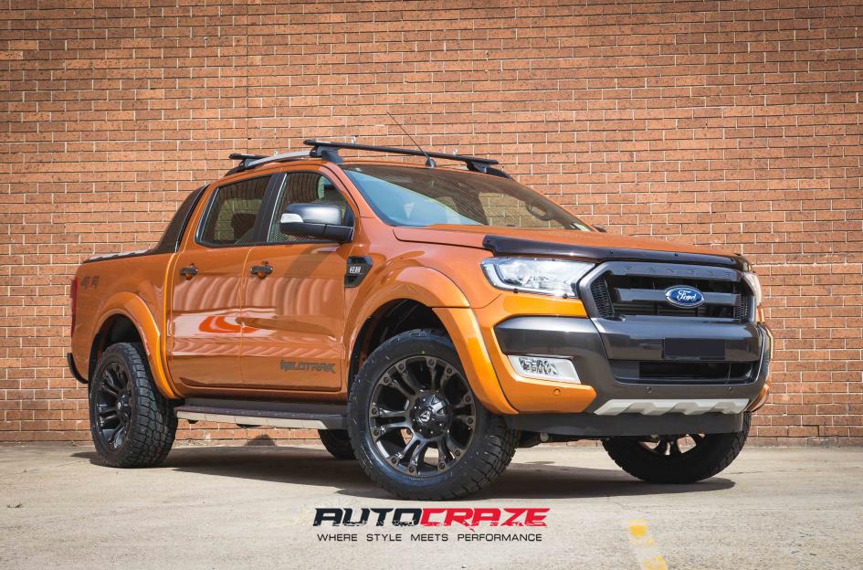 FORD-RANGER-VAPOR-BLACK-MACHINED-WITH-DARK-TINT-8