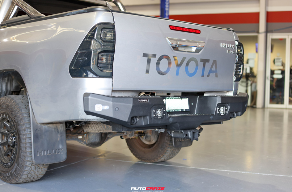 TOYOTA HILUX FUEL COVERT MATTE BLACK