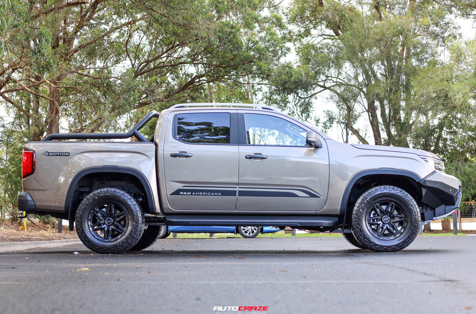 VOLKSWAGEN AMAROK NOMAD 232 SATIN BLACK