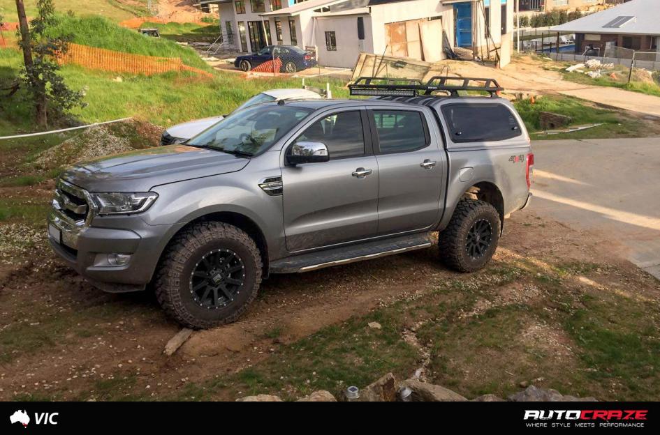 FORD RANGER HEIST SATIN BLACK