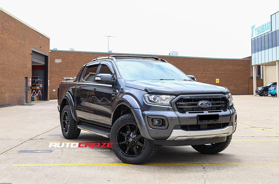 FORD RANGER COUPLER GLOSS BLACK