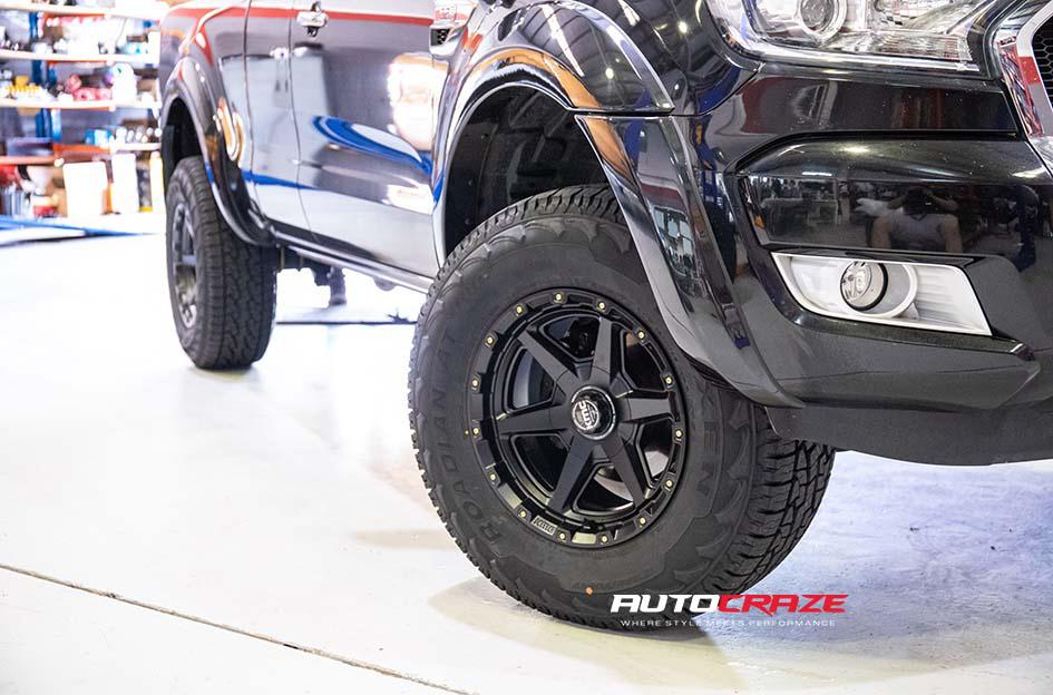 FORD-RANGER-TEMPO-SATIN-BLACK