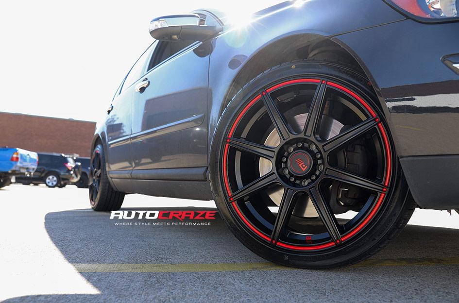 VOLVO S40 MR142 SATIN BLACK W  RED STRIPE