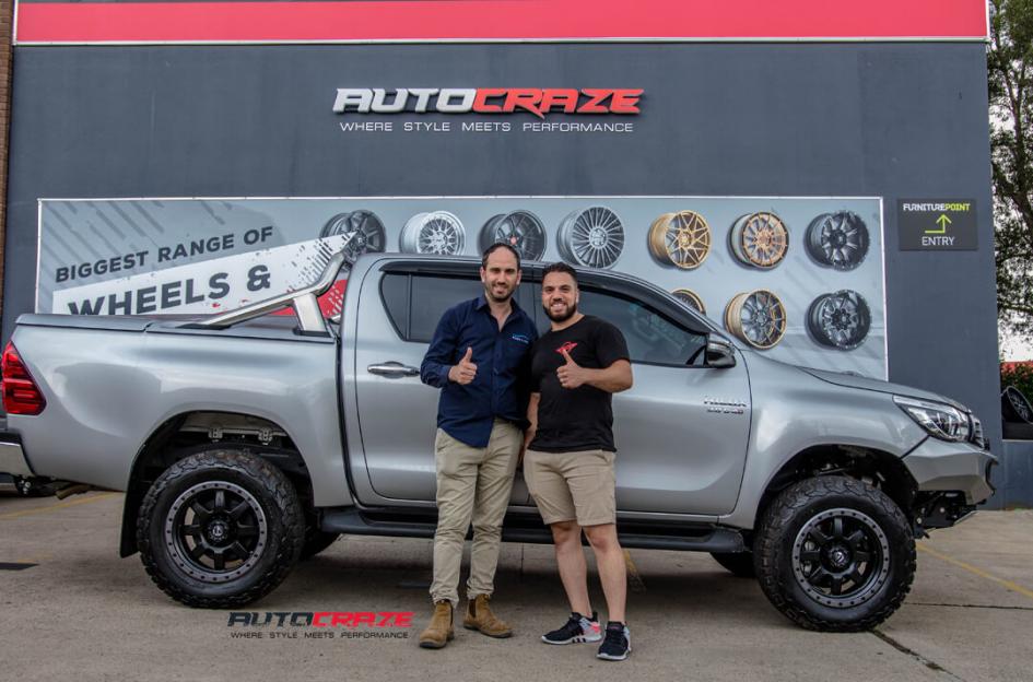 TOYOTA HILUX N80 4WD TROPHY MATTE BLACK WITH ANTHRACITE RING