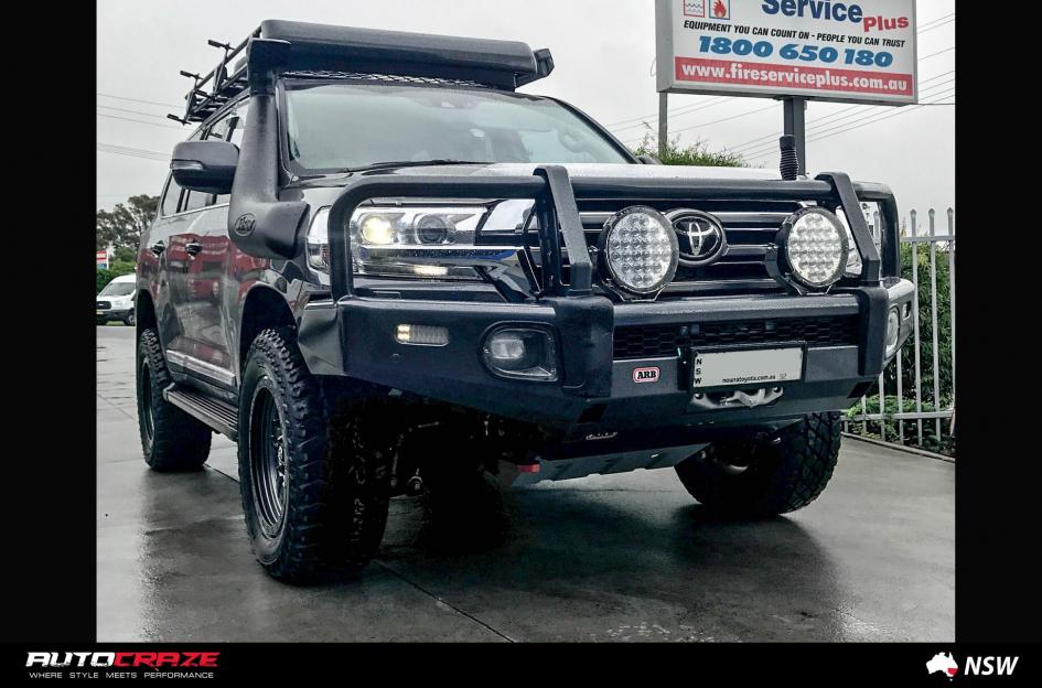 TOYOTA LANDCRUSIER ANZA MATTE ANTHRACITE WITH BLACK RING