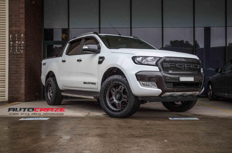 FORD RANGER ANZA MATTE ANTHRACITE WITH BLACK RING 3