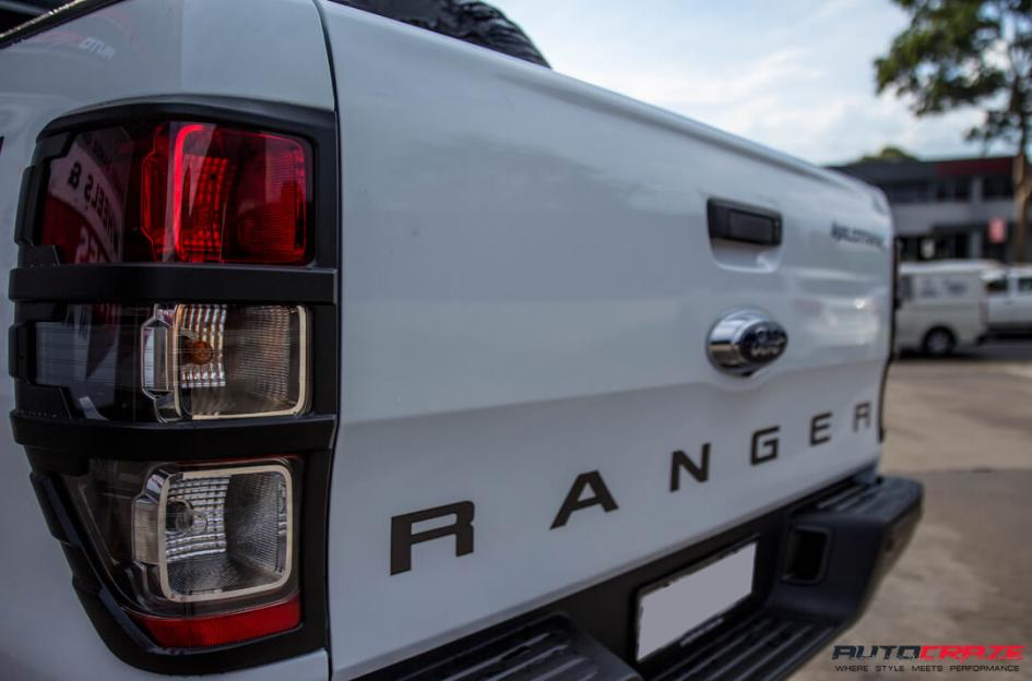 FORD-RANGER-TEMPEST-205-SATIN-BLACK