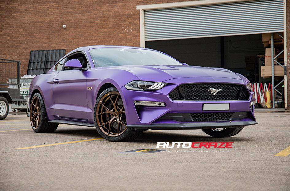 FORD MUSTANG SF10 BRONZE