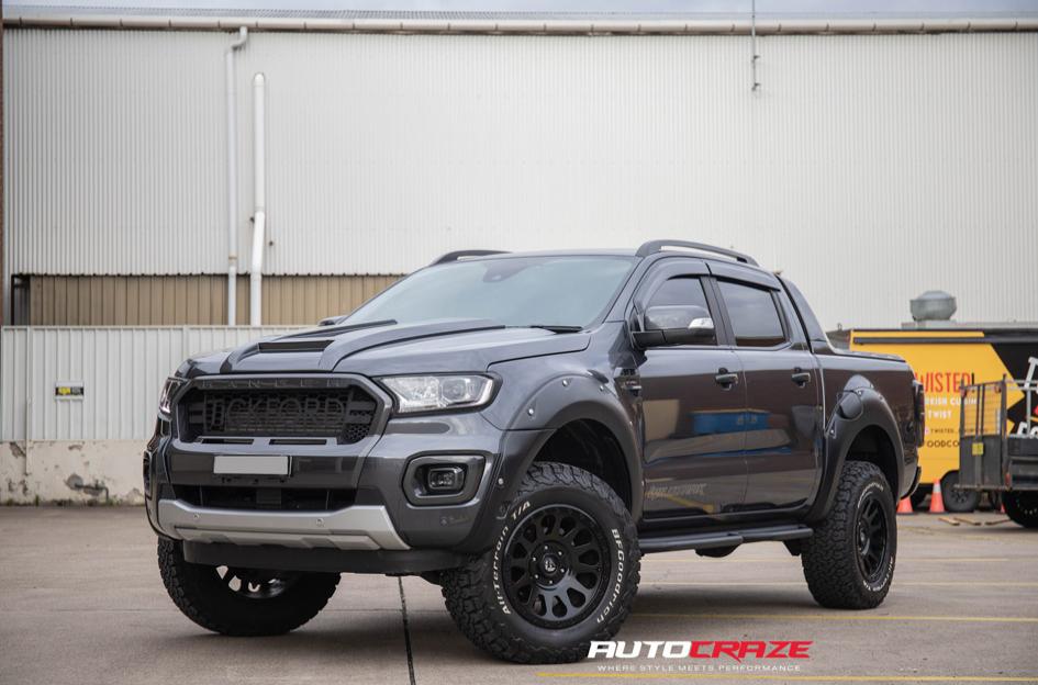 FORD-RANGER-VECTOR-MATTE-BLACK