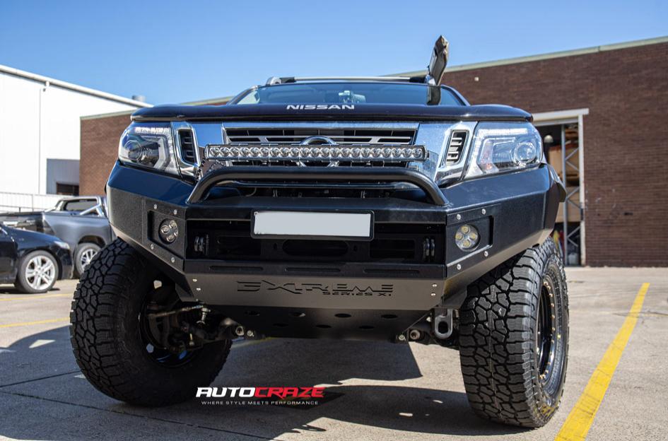 NISSAN NAVARA D LOCKER BLACK