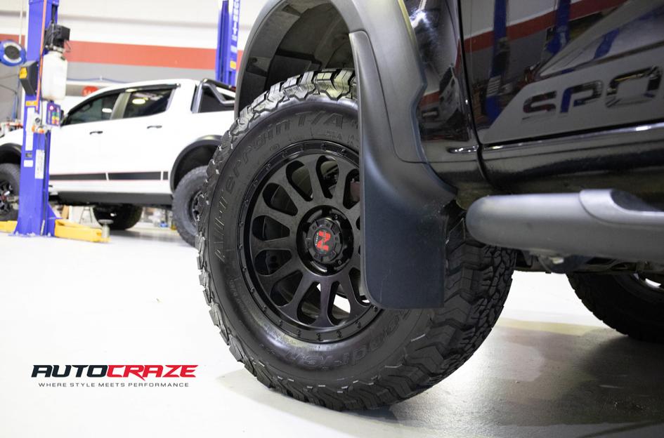 HOLDEN COLORADO VICTIM MATTE BLACK