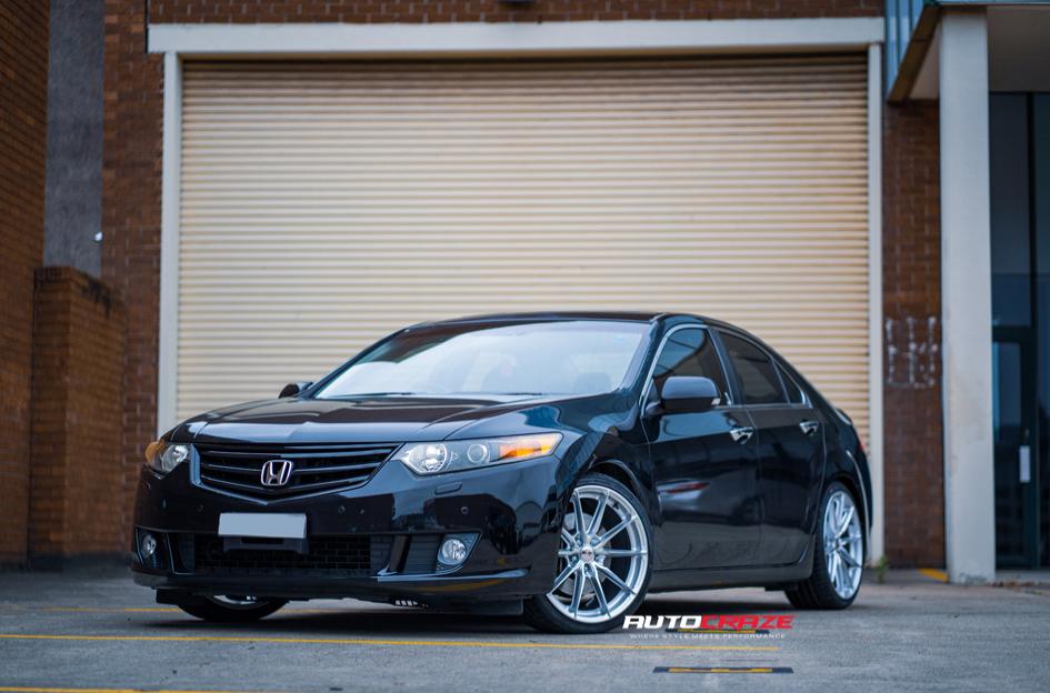 HONDA-ACCORD-ZR6-POLISHED-SILVER