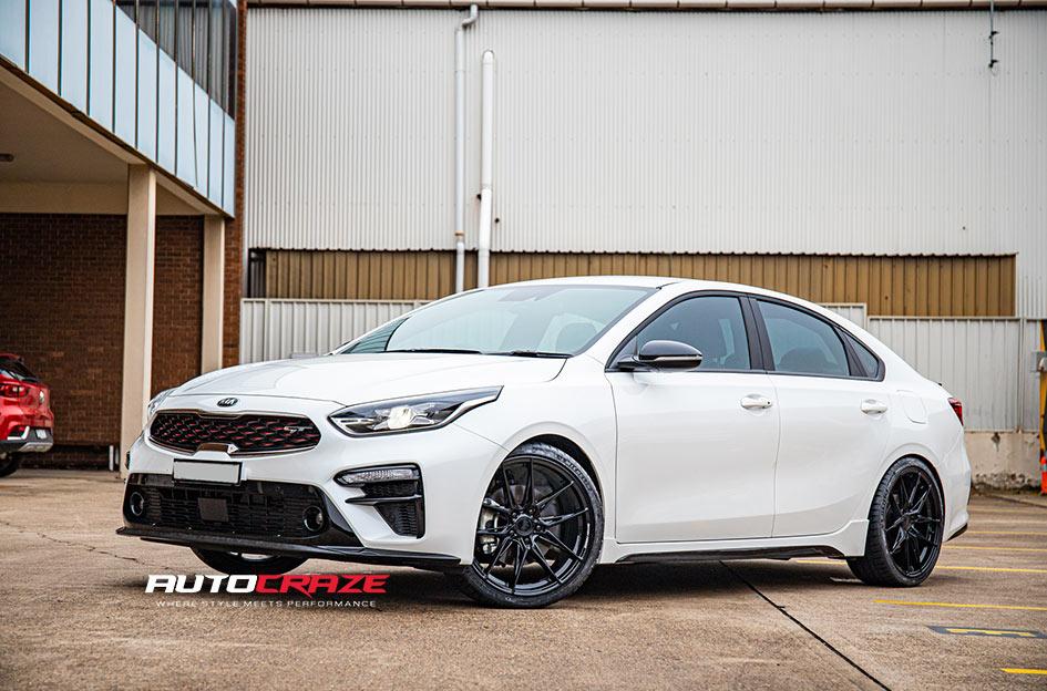 KIA-CERATO-TOXIN-GLOSS-BLACK