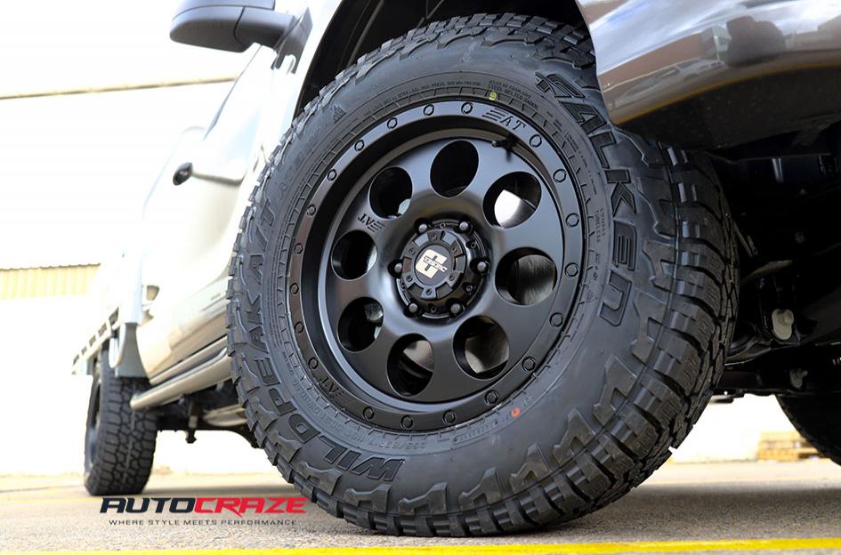MAZDA BT 50 HURRICANE MATTE BLACK