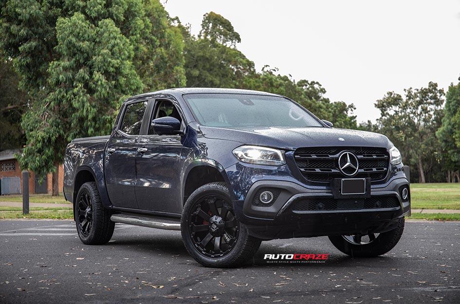 MERCEDES X CLASS AMBUSH MATTE BLACK