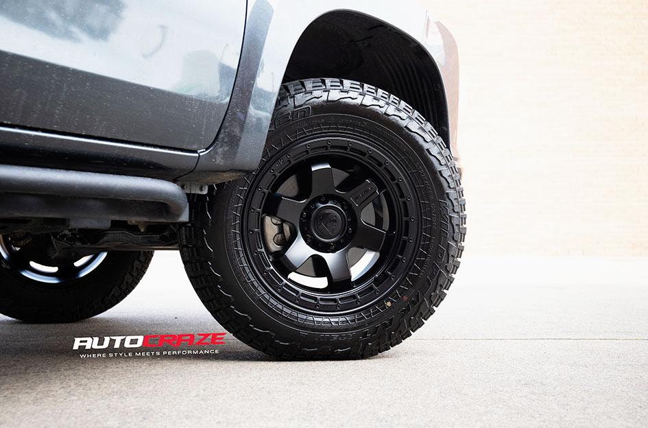 MITSUBISHI TRITON BLOCK SATIN BLACK